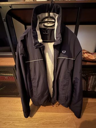 Vintage Fred Perry Jacke dunkelblau Grösse M gebraucht