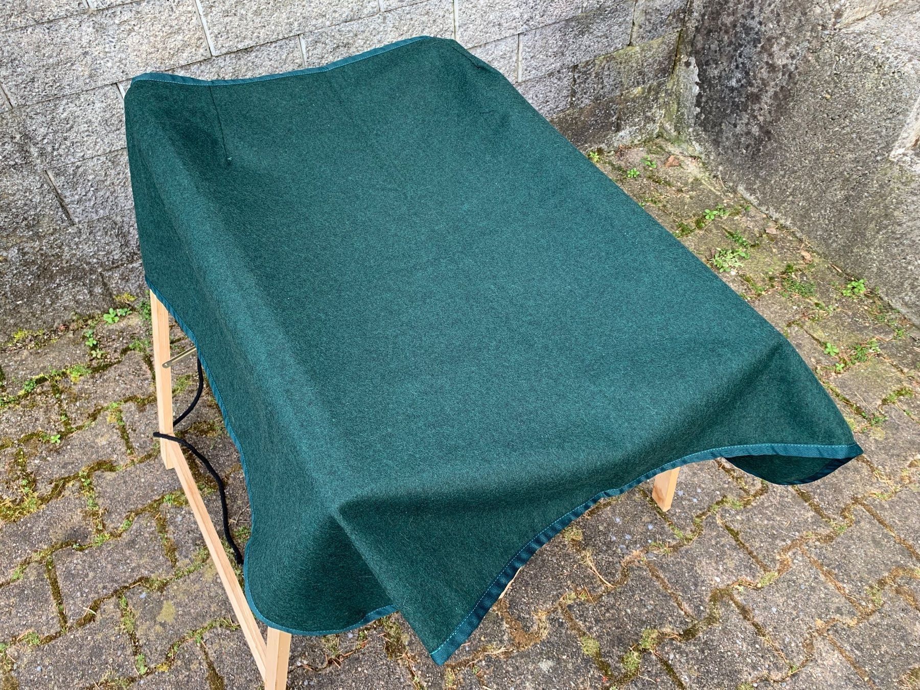 Carrozze: schöne dunkelgrüne Bockdecke – Usato da Feldbach venduto da Olive1 6