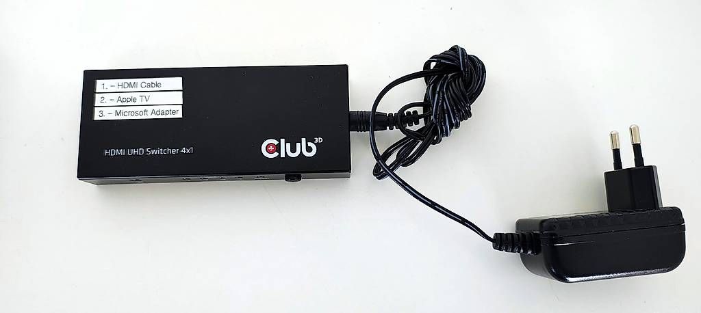 Hubs & Switches: Club 3D Csv-1370 Switch – D'occasion à Bülach par Surbetone 1