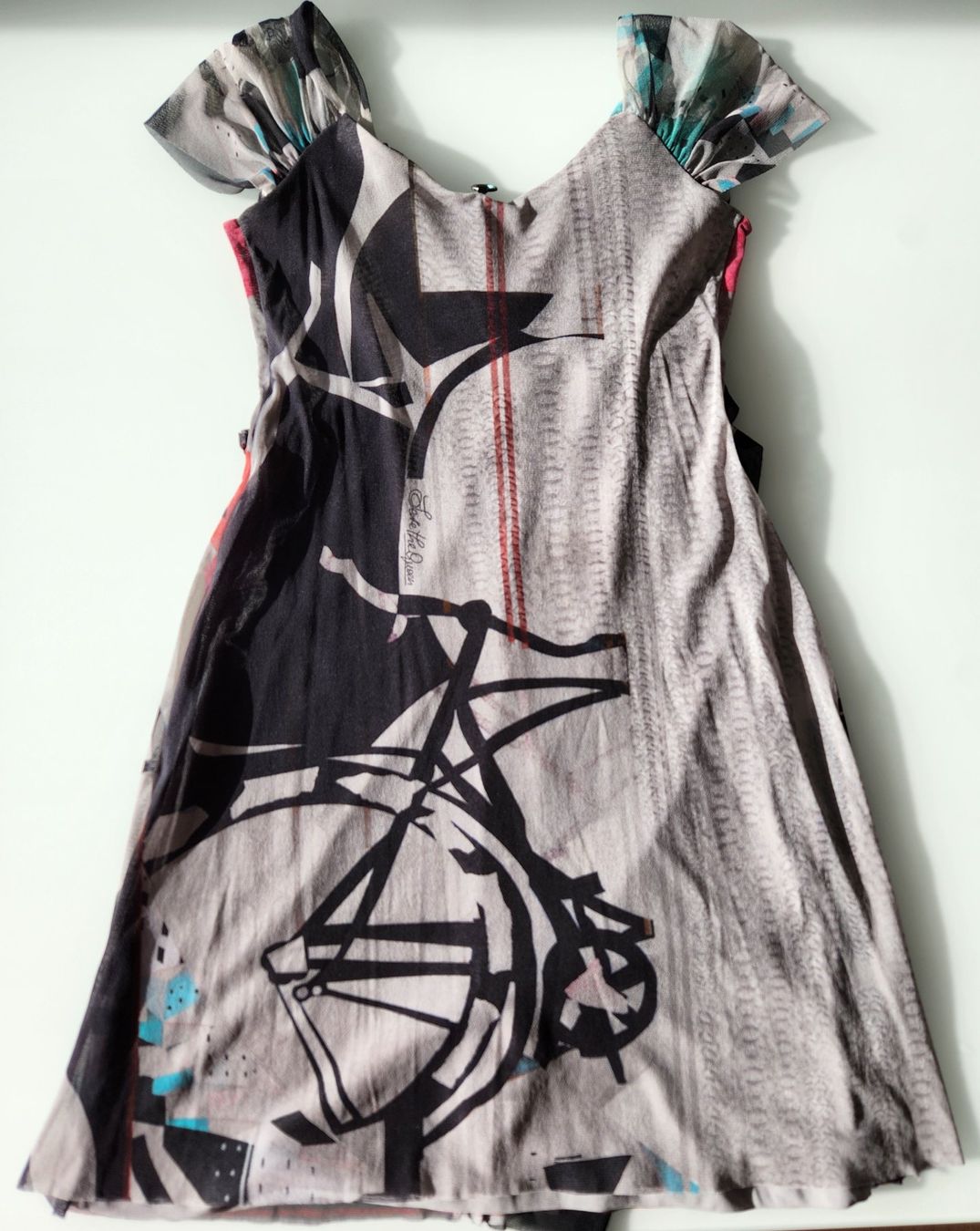 Kleider: Robe d'été unique Save the queen – Neu (gemäss Beschreibung) aus Neuchâtel von Virg30 1