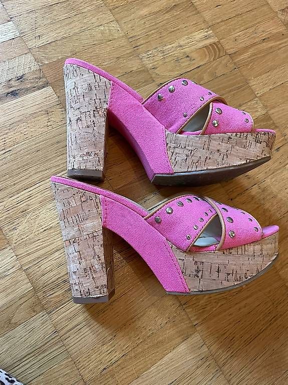 Scarpe da donna: Sommerschuhe – Usato da Wabern venduto da Jess_Studer 2