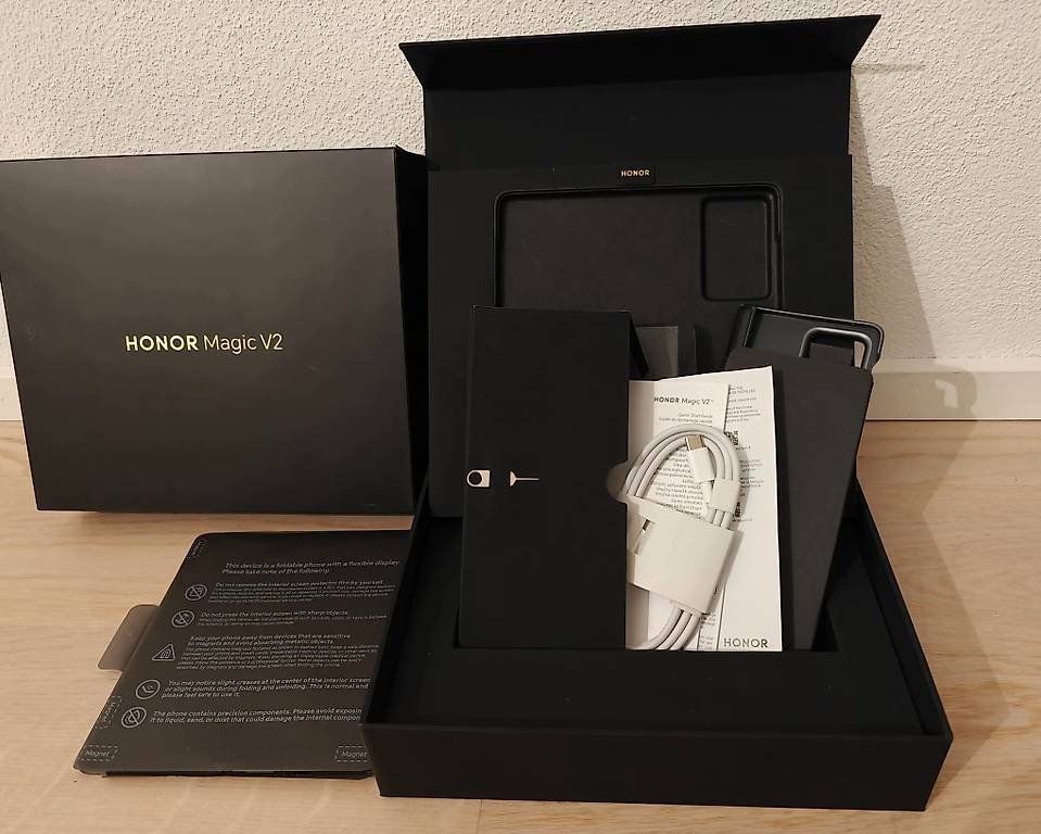 Honor Telefoni cellulari / Smartphones: Honor Magic V2 512 GB – Mega Deal! Jetzt zugreifen! – Nuovo (secondo la descrizione) da Lausen venduto da VertagungsProfi 3