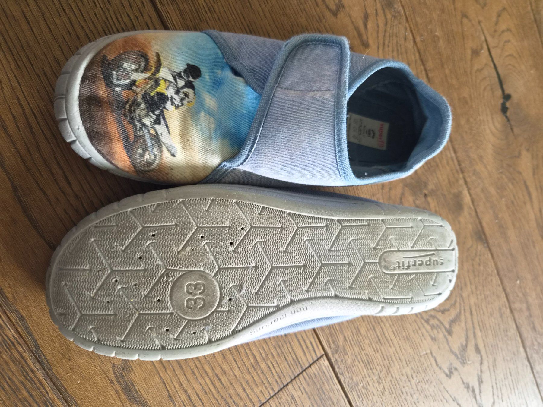 Superfit Scarpe per ragazzi: Superfit Hausschuhe, Gr. 33, Motorrad – Usato da Ennetmoos venduto da jol_y96x 1