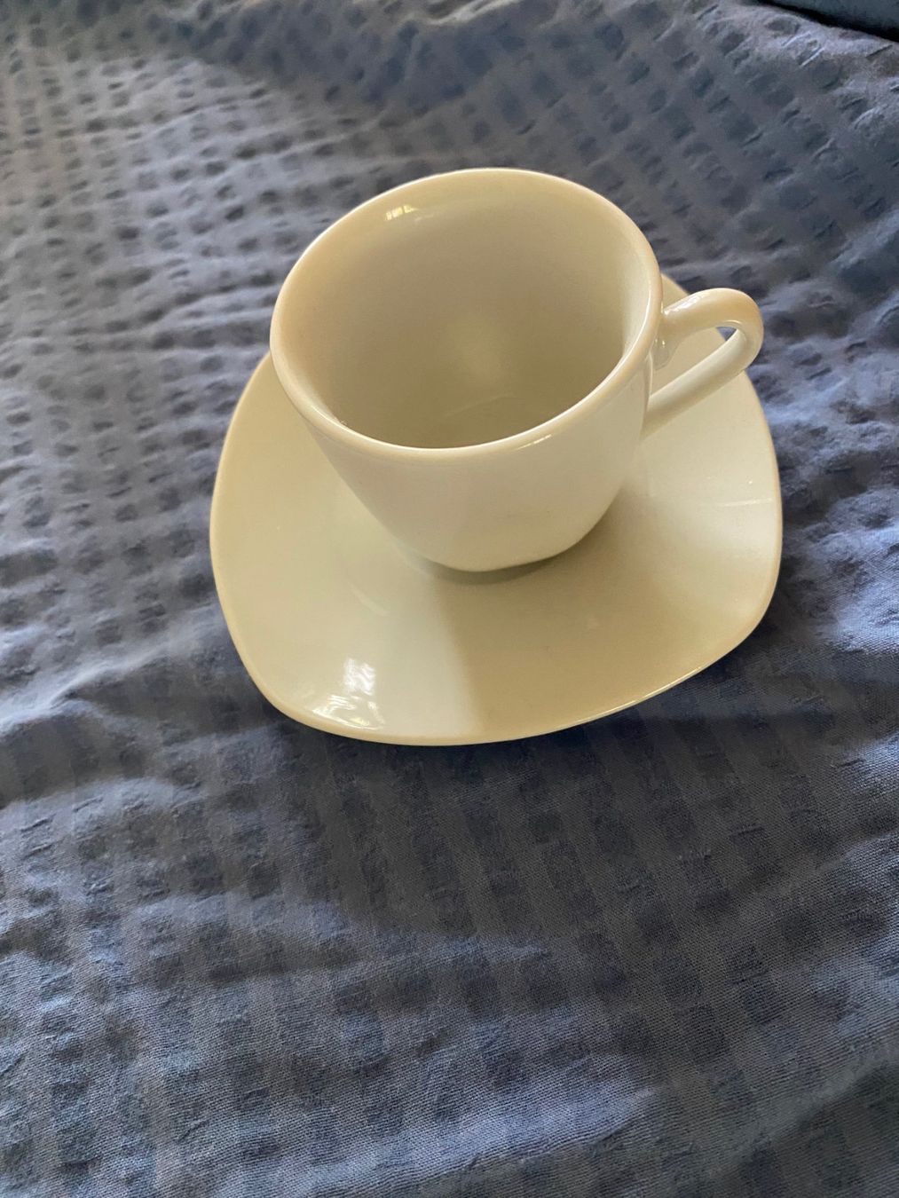 Tassen: 6 Espressotassen & Unterteller. weiss – Neu (gemäss Beschreibung) aus Allenwinden von Obalu
