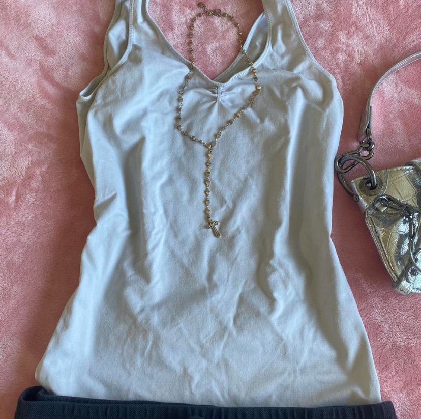 Top: Slim y2k top – Usato da Zürich venduto da Vintage_zuerich