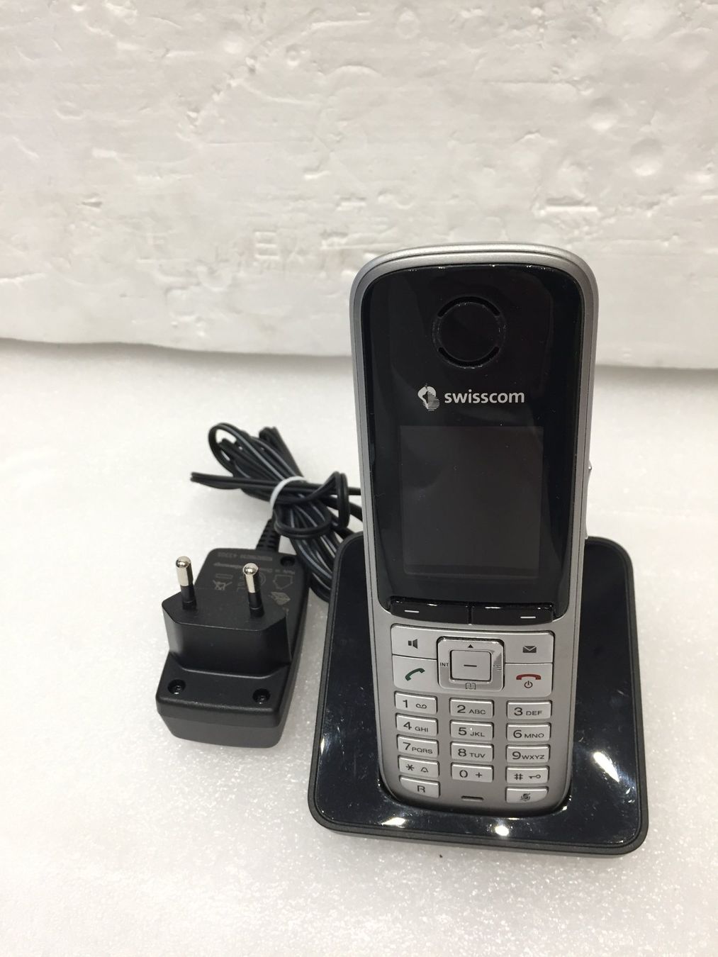 Swisscom Telefone: Swisscom S30852-S2156-F151-8 DECT Schnurlostelefon – Gebraucht aus Locarno von Sa.chan