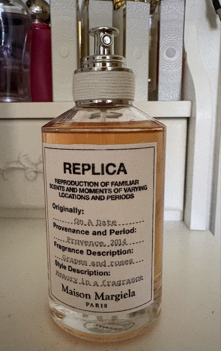 Maison Margiela Profumi & Eau de Toilette: Maison Margiela Replica Eau de Toilette 100ml – Nuovo e nell'imballaggio originale da Hasle LU venduto da Olena_olena 1
