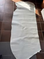 Leicht gewachstes Rindsleder 190*80cm, 1,7mm dick