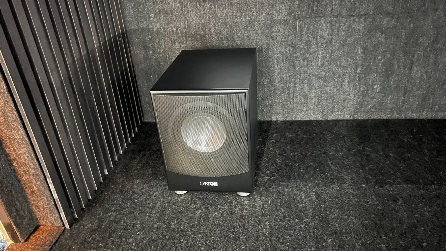 Canton Casse acustiche: Subwoofer Canoten Sub 6 SC Schwarz – Usato da Hausen am Albis venduto da Anmo74 5