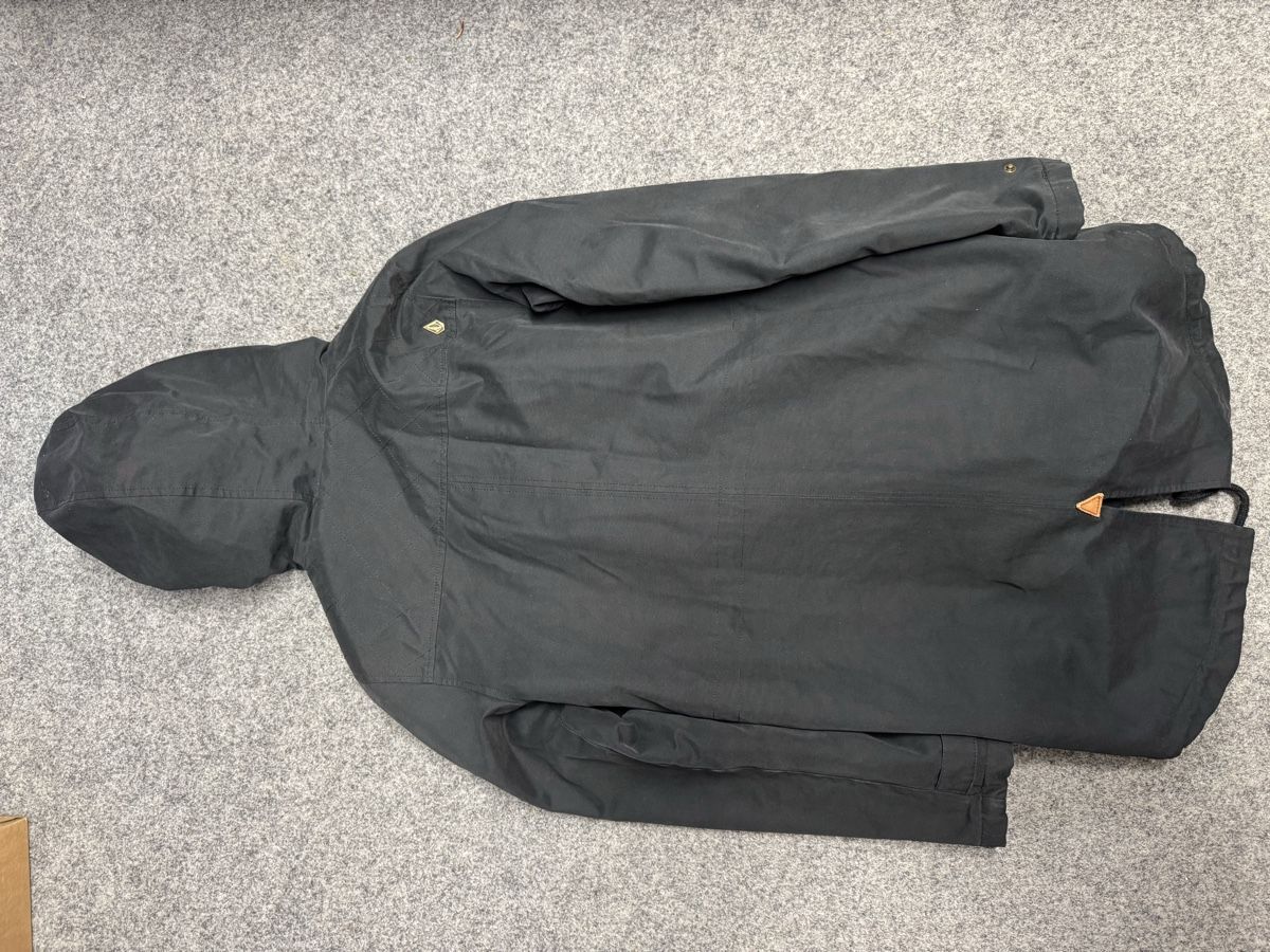 Volcom Vestes: Volcom Parka M – D'occasion à Rütihof par Mikarea 1