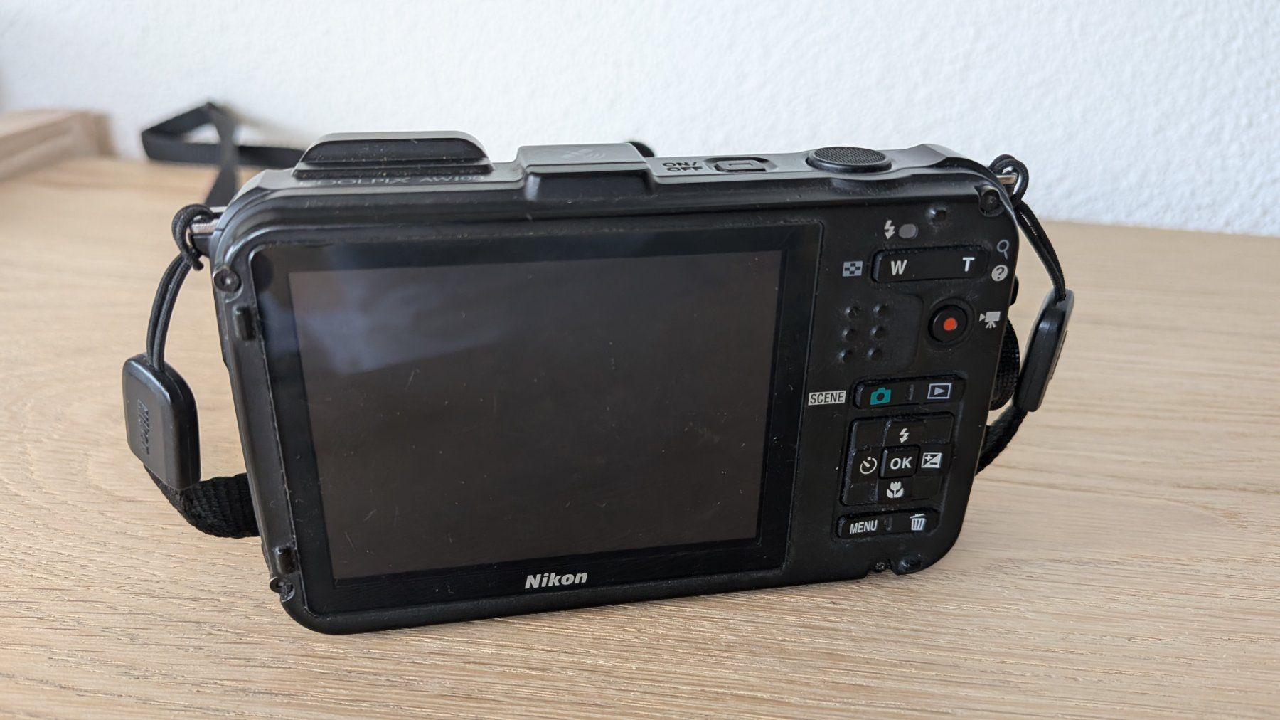 Nikon Fotocamera: Nikon Coolpix AW100 – Usato da Zürich venduto da Hellacoper 1