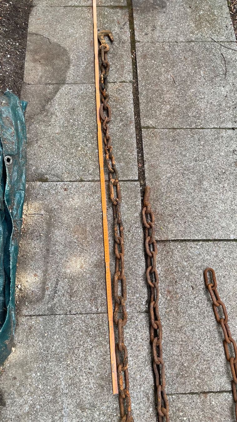 Alle Werkzeuge: Set Eisenketten – Gebraucht aus Bremgarten AG von Schussi 8