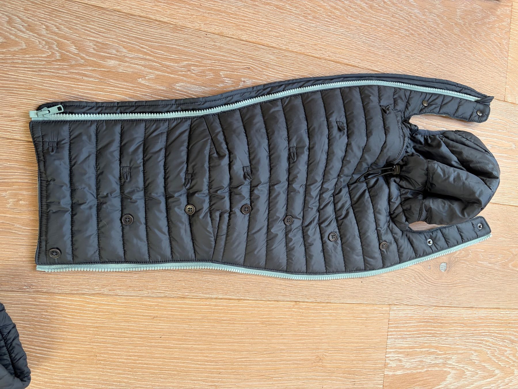 Mamalila Vestes: Tragejacke dunkelblau mint – D'occasion à Zofingen par ubu_bng7 1