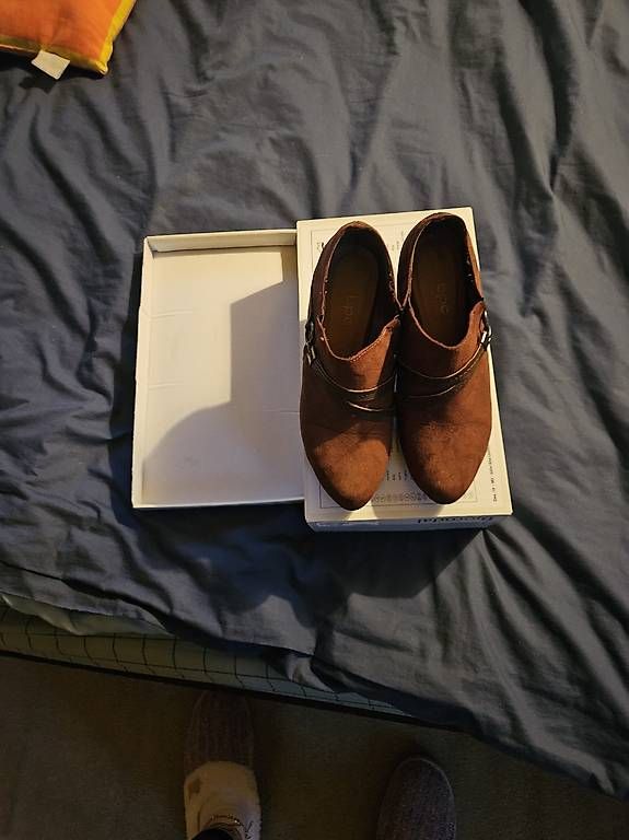 Scarpe da donna: Bottines dame  – Usato da La Croix (Lutry) venduto da azzura01 3