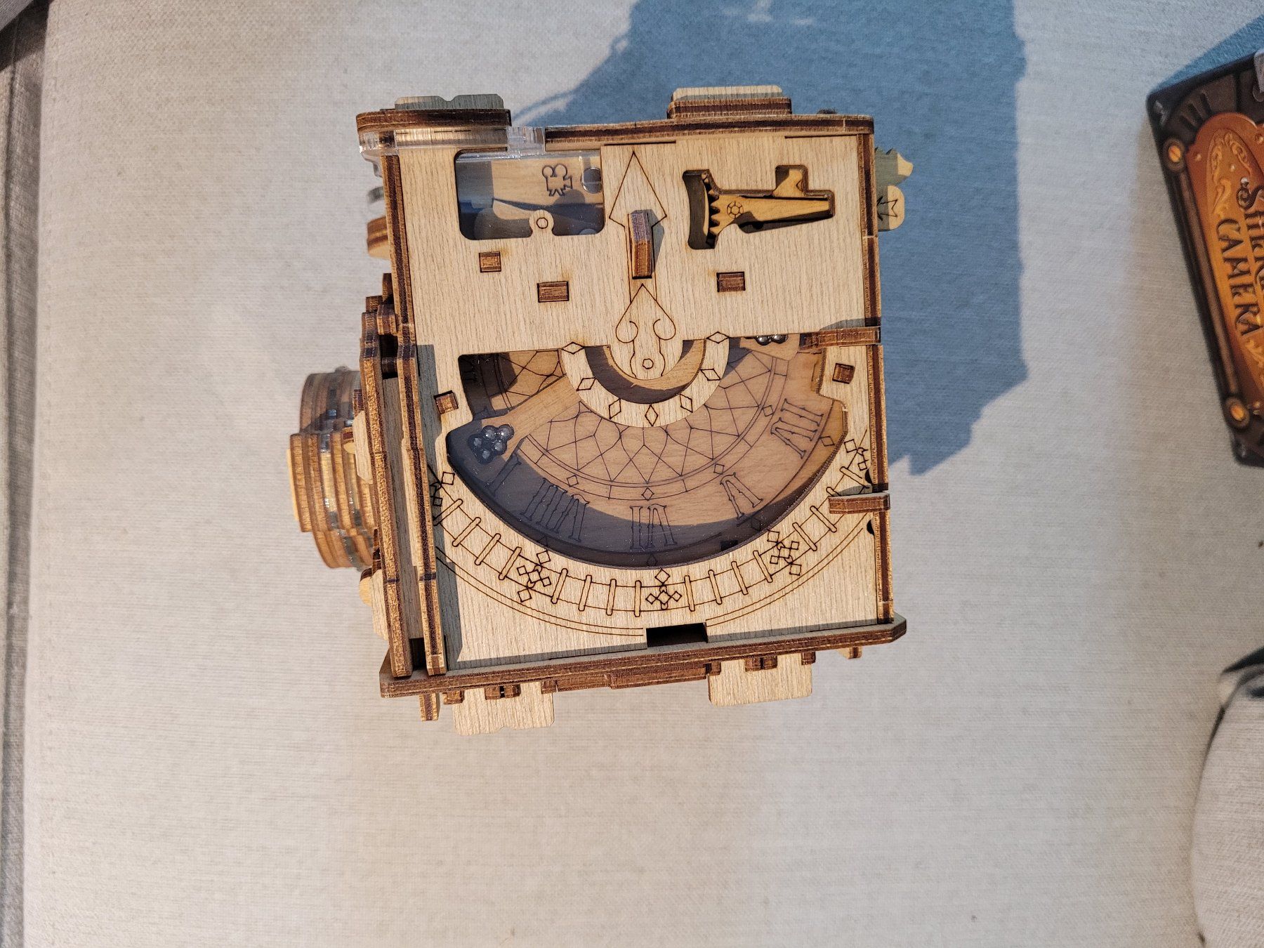 Giochi: CLUEBOX Sherlock's Camera Escape Room in a Box – Usato da Fraubrunnen venduto da steinlaus 2