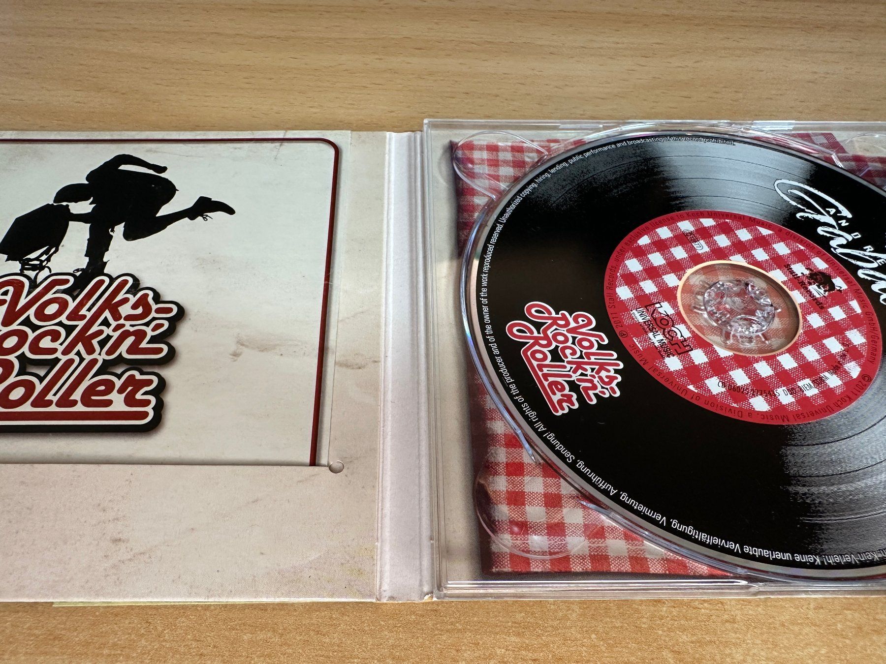 CDs: Andreas Gabalier – VolksRock'n'Roller – Gebraucht aus Rikon im Tösstal von Alpenmutz 2