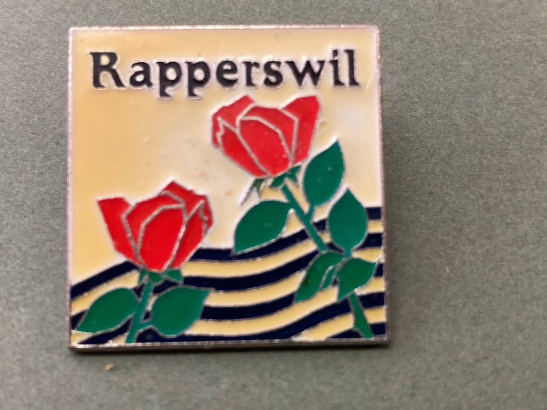 Plaquettes & Badges: Pin Rosenstadt Rapperswil – D'occasion à Richterswil par Nathan_adler