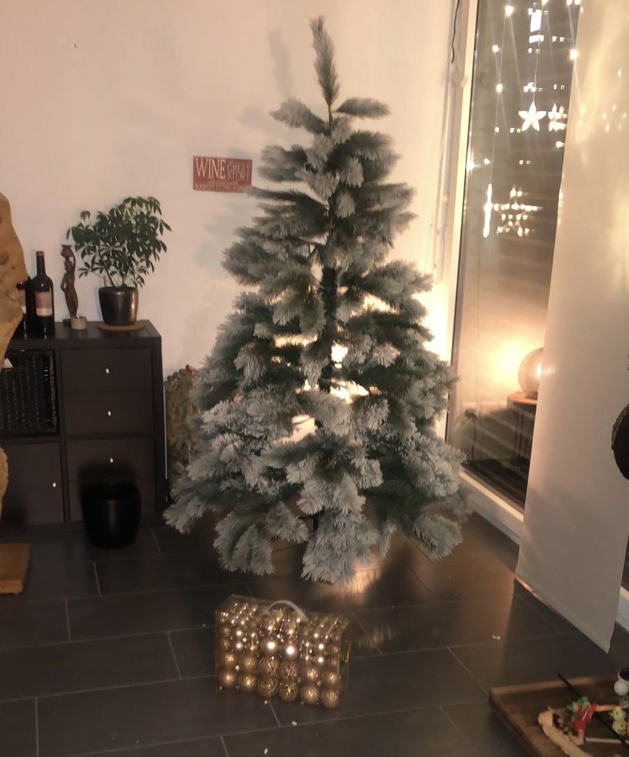Tutte le decorazioni: Künstlicher Weihnachtsbaum verschneit – Nuovo (secondo la descrizione) da Rupperswil venduto da xyzcr97 1