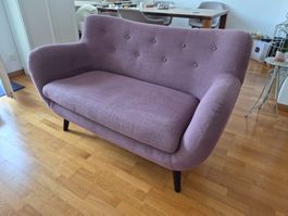 Kleines Sofa rotviolett, Textil, in 8057 Zürich abzuholen