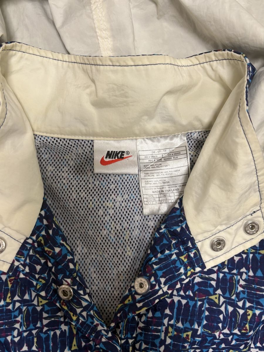 Nike Jacken: Vintage Nike Jacke – Gebraucht aus Zürich von ize_rn9v 1