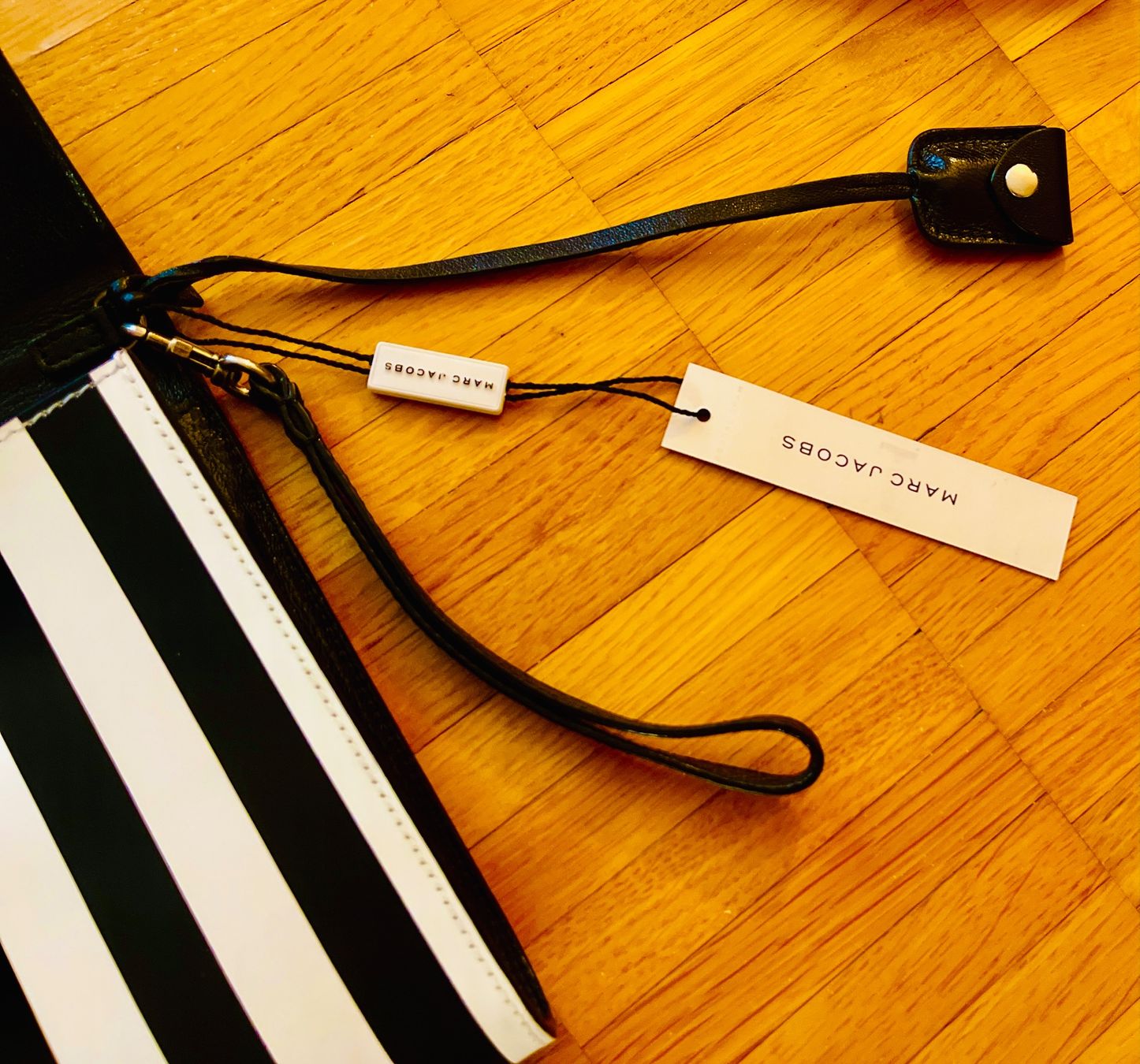 Marc Jacobs Taschen für Damen: MARC JACOBS POCHETTE – Neu und originalverpackt aus Zurich von MX1000 3