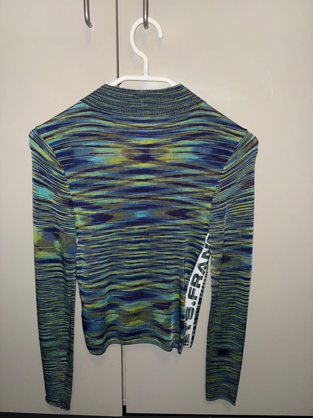 Pulls & Sweat-shirts: Oberteil iets frans – D'occasion à Muttenz par bri_l6vr 1