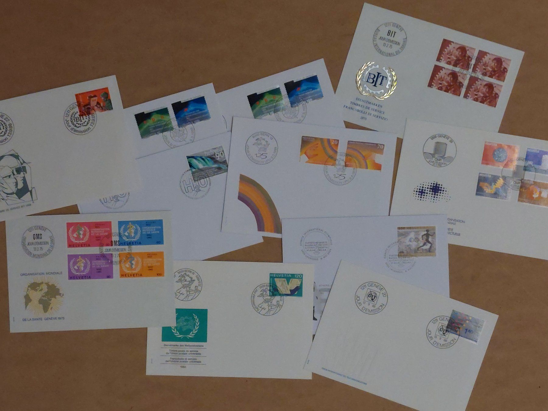 Alle Briefmarken: 43 FDC Genfer Ämter, 1975 - 2012 – Gebraucht aus Obfelden von Funke2 2