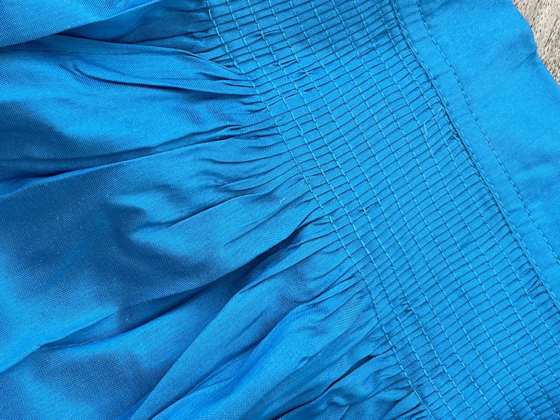 Trachtenmode: Dirndl Seiden Schürze light blue 57cm – Neu (gemäss Beschreibung) aus Kilchberg ZH von Seb92 3