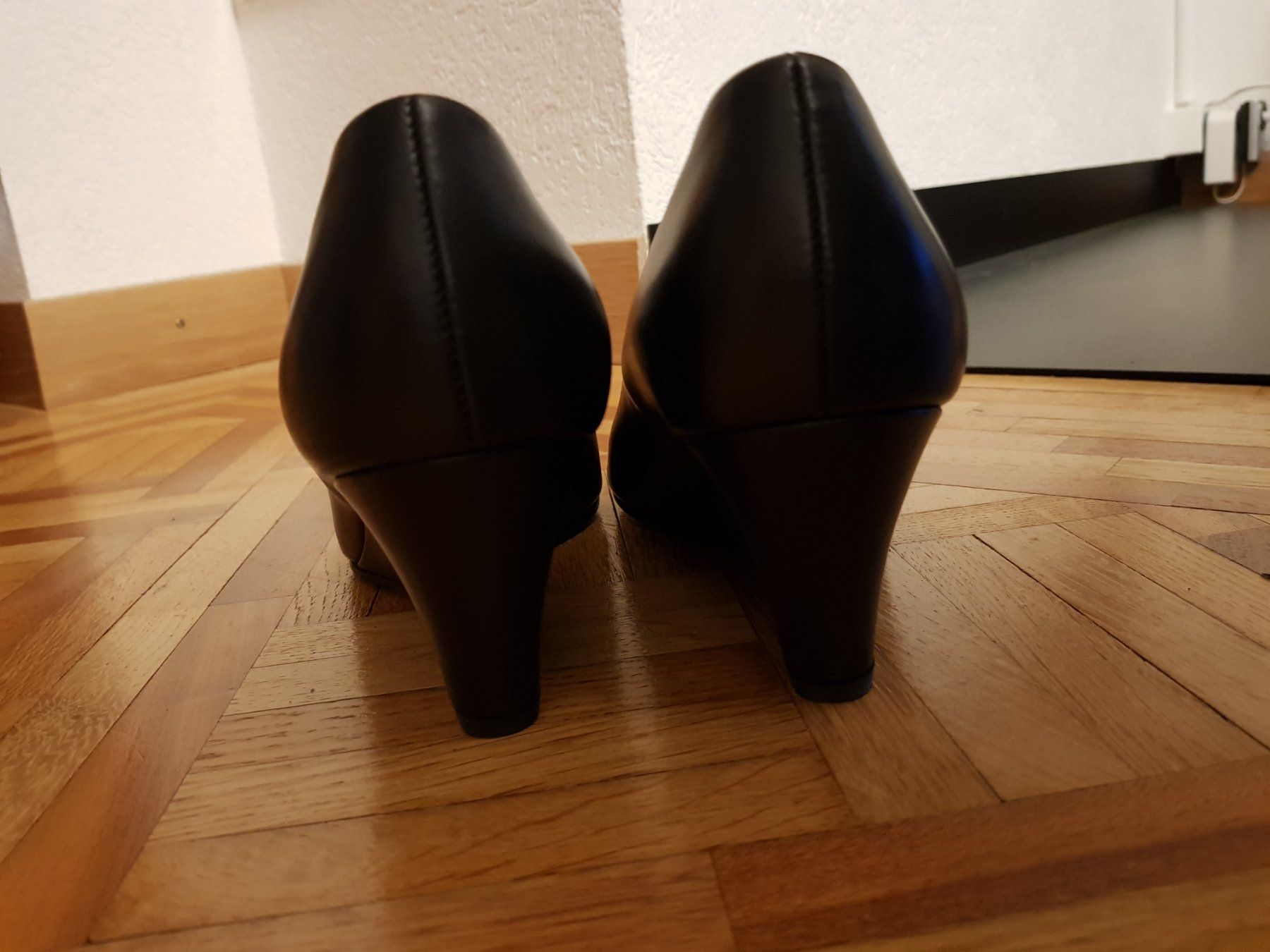 Kaiser Scarpe da donna: Escarpins compensés noirs Peter Kaiser taille 38.5 – Nuovo (secondo la descrizione) da Veyrier venduto da sosozizou 6