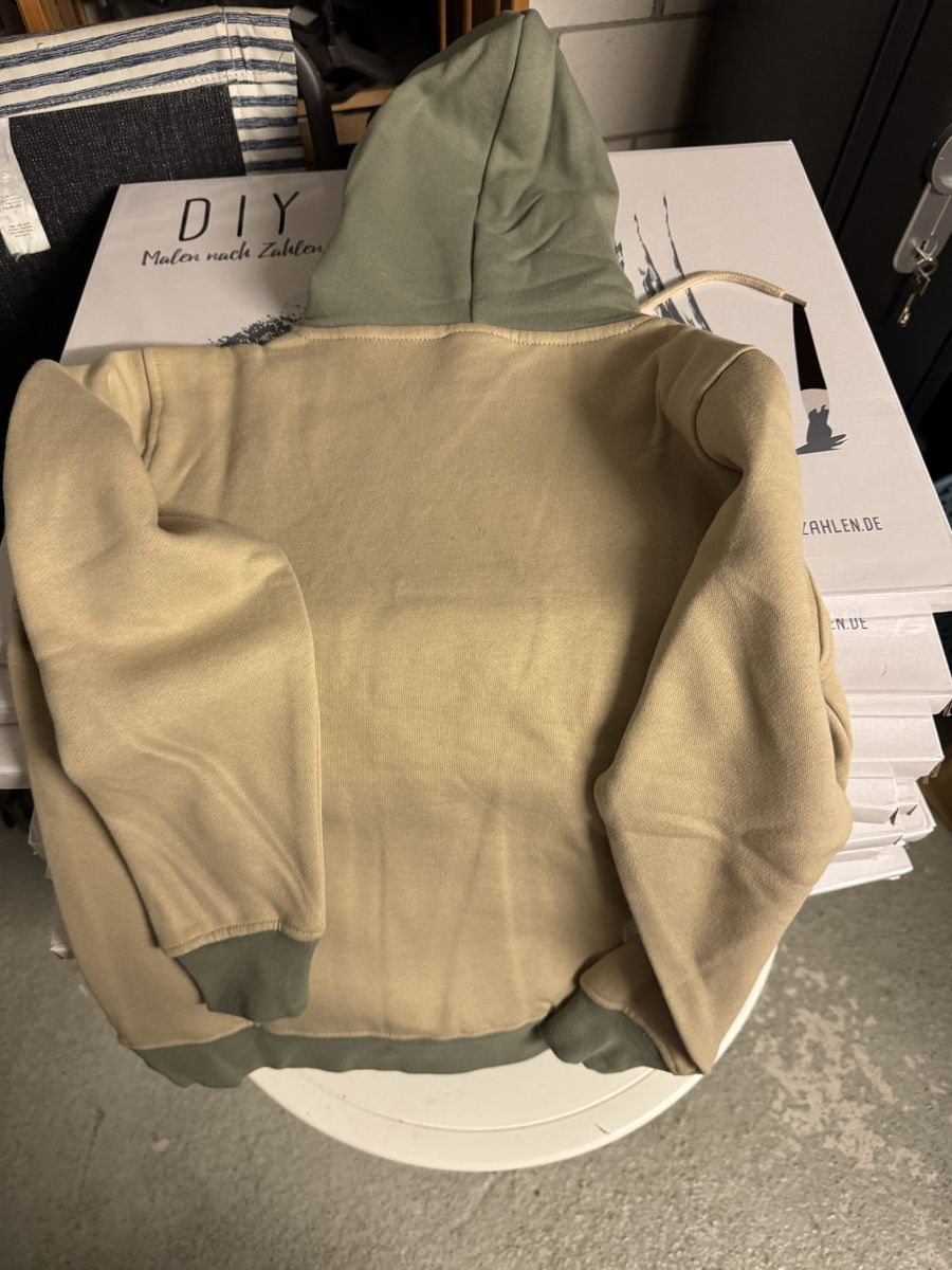Maglioni & Felpe: FCZ Hoodie olive men Grösse M – Nuovo e nell'imballaggio originale da Suhr venduto da Oppel 1