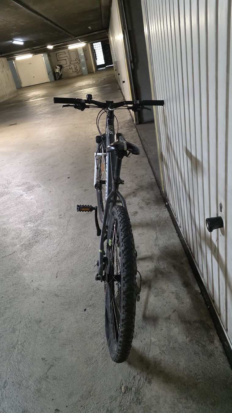 Decathlon Velos: VTT Rockrider ST 520 – Defekt aus Petit-lancy von A.DEV 2