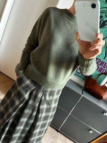 Closed Pulls & Sweat-shirts: Closed! wunderschöner Wollpullover 100% Gr. M NP 220.- – Neuf avec emballage d'origine à Winterthur par Mitschg 4