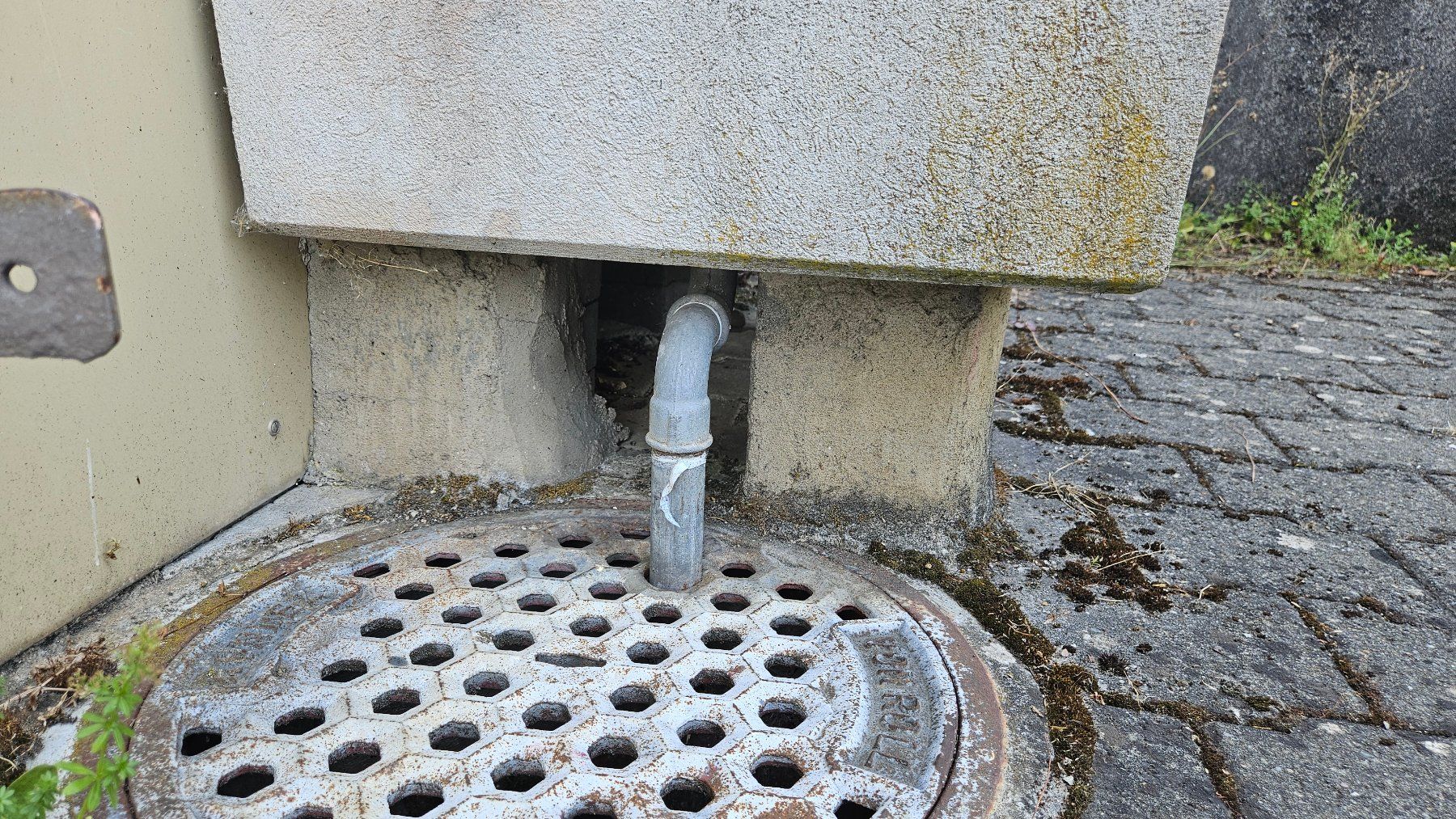 Stagni & Fontane ornamentali: Brunnentrog Beton – Usato da Suhr venduto da Jensdetlef 3
