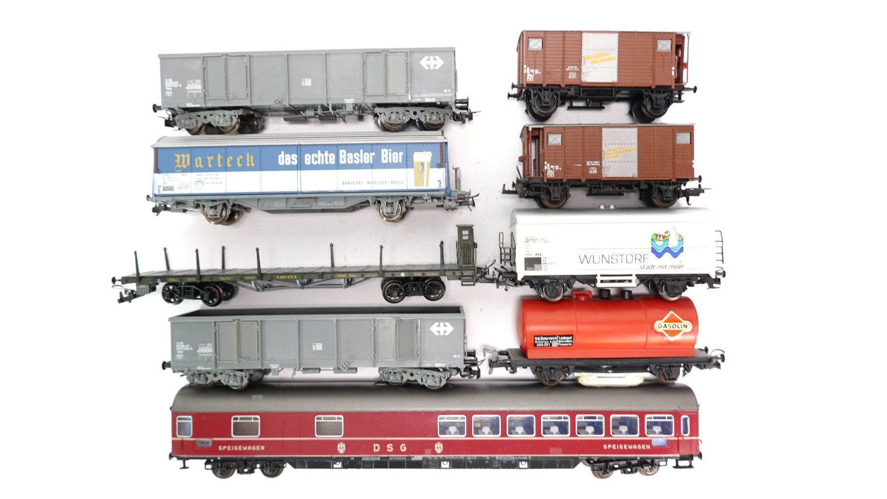 Modelleisenbahnen: e69 neu Wagen div Hersteller zum Spielen oder Basteln – Gebraucht aus Thun von evinka_gmbh 2