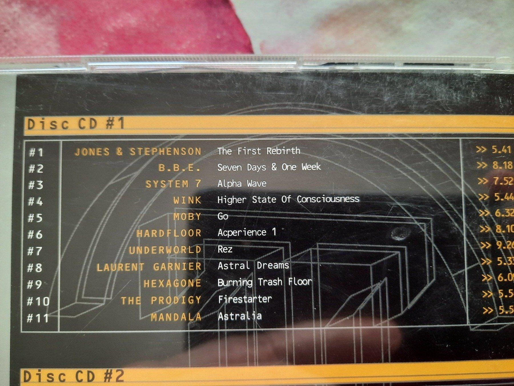 CDs: CD Ultra Techno - Volume 2 – Gebraucht aus Pully von bro_n52j 3