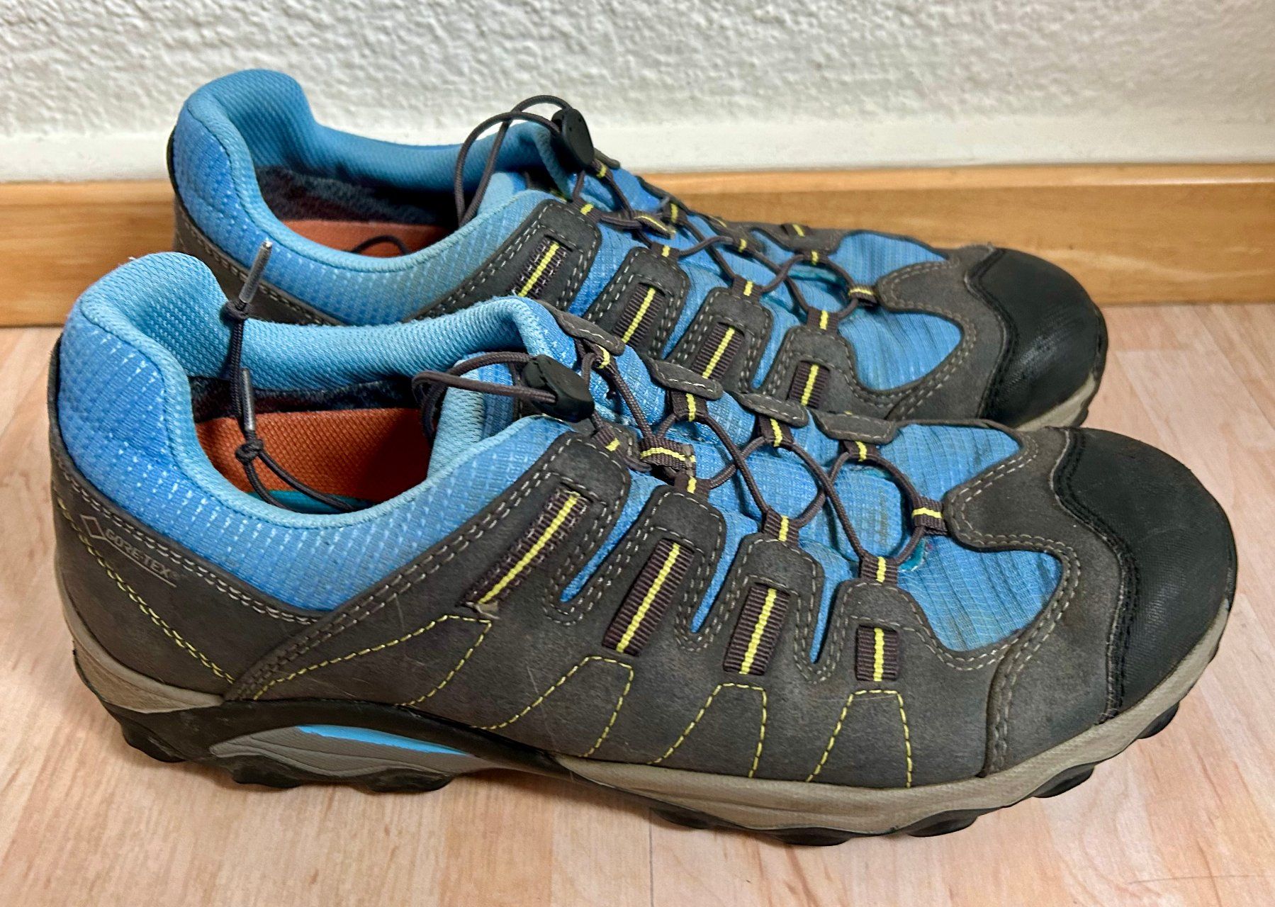 Meindl Scarpe da uomo: Meindl Wanderschuhe Trekkingschuhe Grösse 40 wasserabweisend – Usato da Zürich venduto da aboxi 2