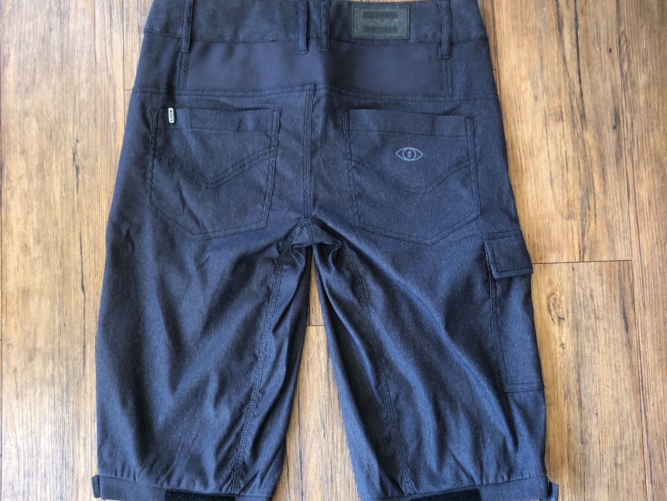 Pantaloni: Ion Shorts Damen Gr. S – Nuovo e nell'imballaggio originale da Hochdorf venduto da TreeLeeHochdorf 1