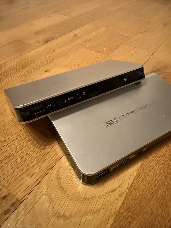 Dockingstation: USB Dock – Neu (gemäss Beschreibung) aus Sumiswald von MFMF02
