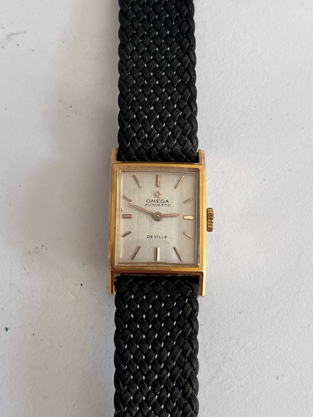 Omega Uhren: Omega De Ville Automatic – Gebraucht aus Worblaufen von chronyves
