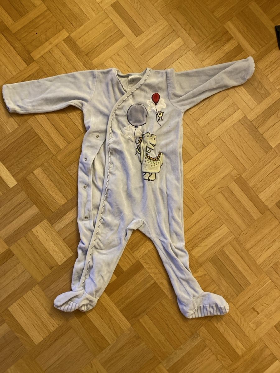 Lotti & Set di vestiti: Kinderkleider Paket Grösse 74/80/86 – Usato da Alpnach Dorf venduto da melbb 1