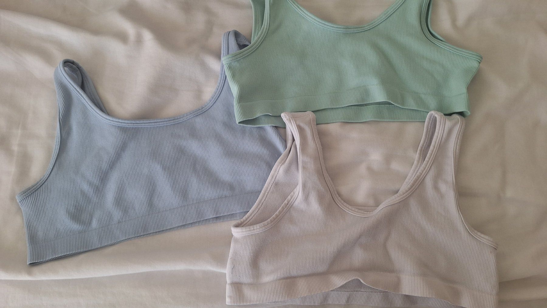 C&A Camicette, T-shirt & Top: Sport tops G 146-152 – Usato da Schötz venduto da mar_dri