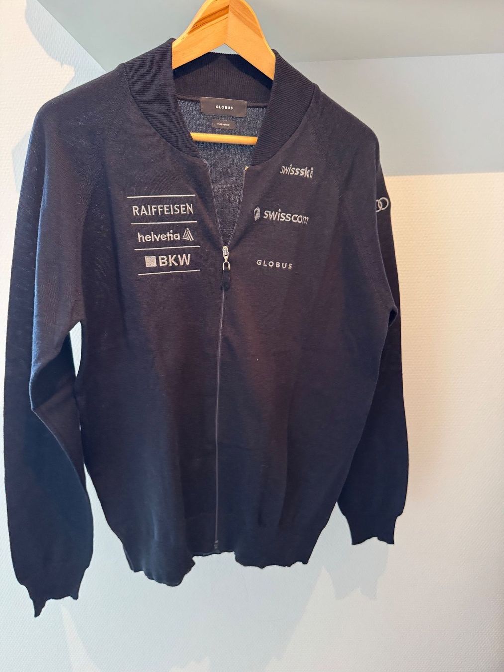 Globus Giacche: Swiss Ski Pullover – Nuovo (secondo la descrizione) da Zürich venduto da maj_x5cp