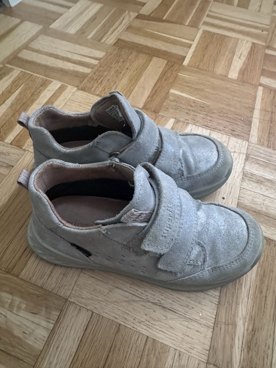 Superfit Scarpe per ragazzi: Superfit Gr 29 silber – Usato da Winterthur venduto da tkzh