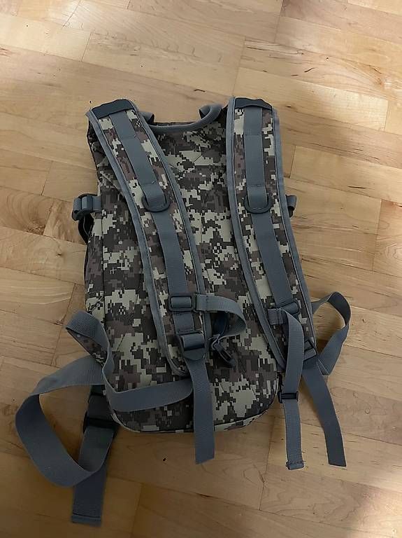 Zaini: Kleiner Rucksack – Usato da Thun venduto da Dom_poulet