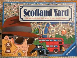 Vintage RAVENSBURGER Scotland Yard - Spiel Des Jahres 1983