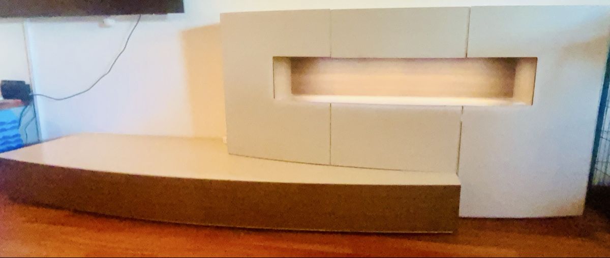 Cassettiere: Sideboard mit integriertem Licht und passendem Tablar – Usato da Ostermundigen venduto da avo_l7kj 2