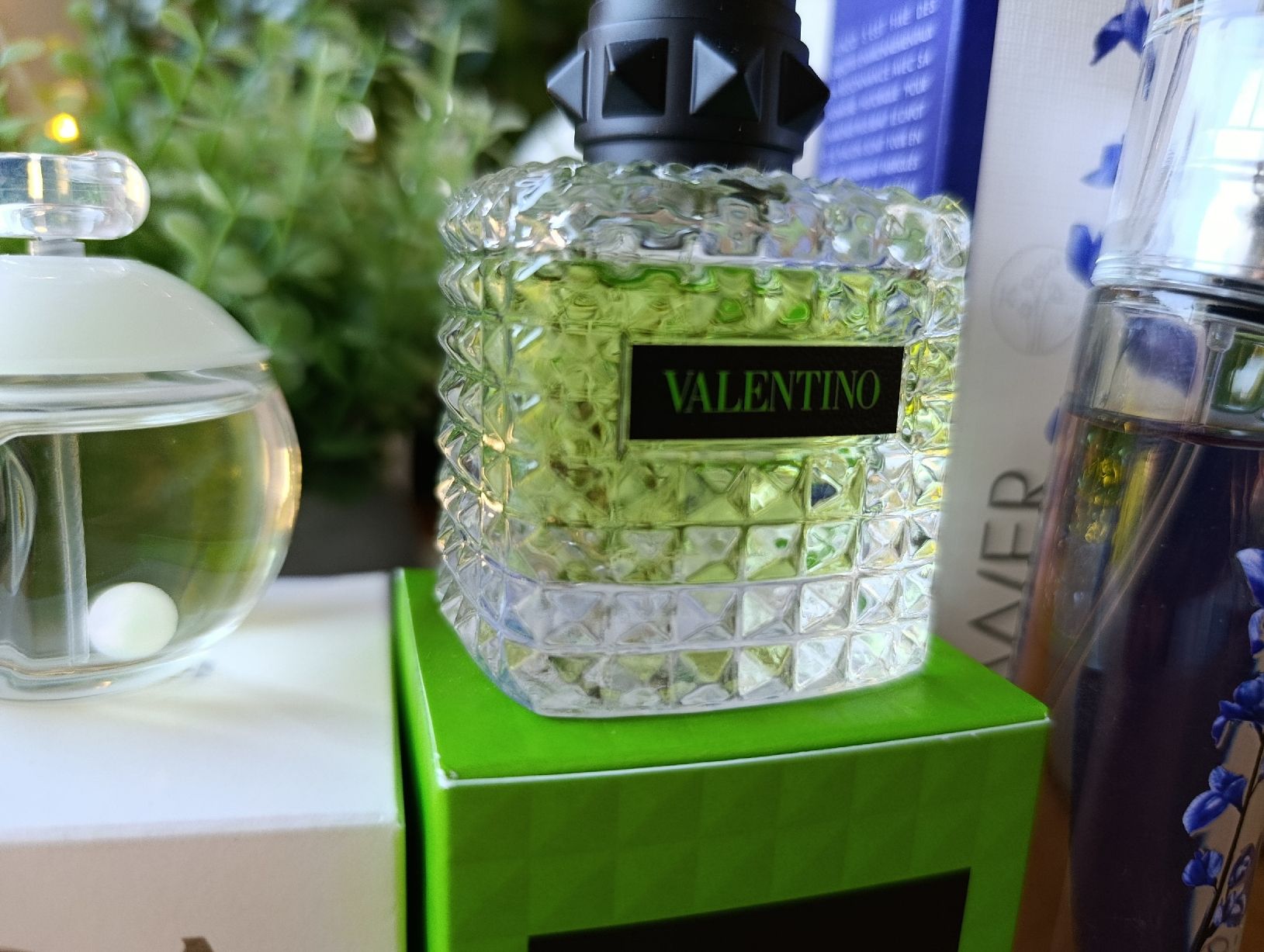 Profumi & Eau de Toilette: Parfum-Set Kenzo, Valentino, Cacharel  – Usato da Biel/Bienne venduto da La_lupa_35 2