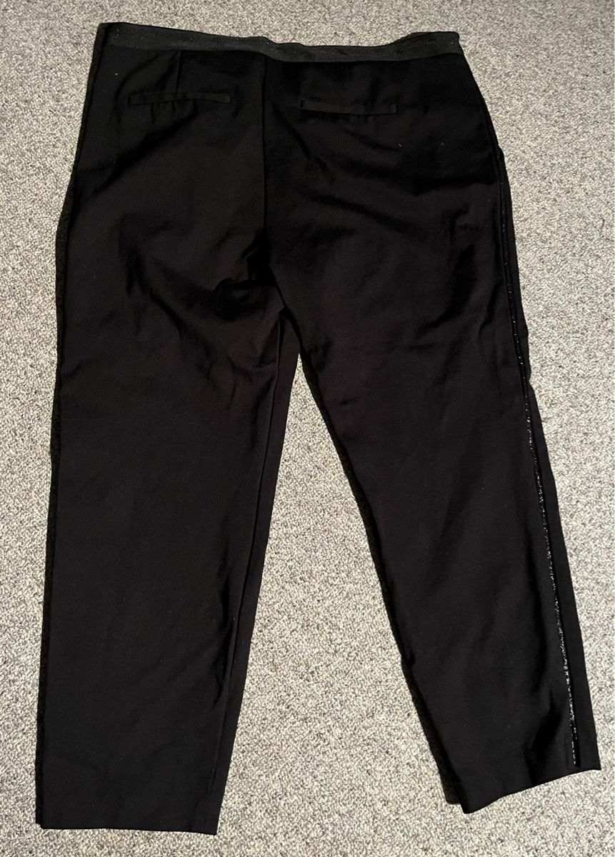 S.Oliver Pantalons: Schwarze Hose von S. Oliver Grösse 44 – D'occasion à Kriens par Honey79 2