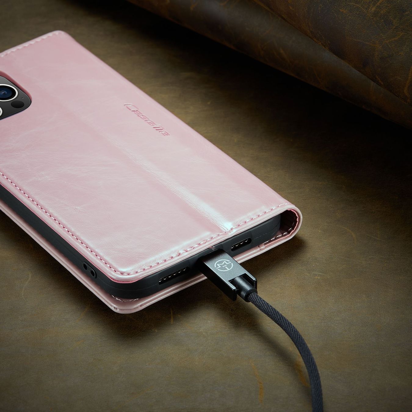 Cover & Protezioni schermo: CaseMe iPhone 14 Pro Leder Luxus Case – Nuovo e nell'imballaggio originale da Zürich venduto da Store-247 8