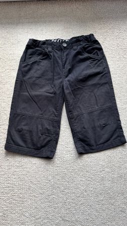 Kurze Boys Hose Marke here+there Grösse 146